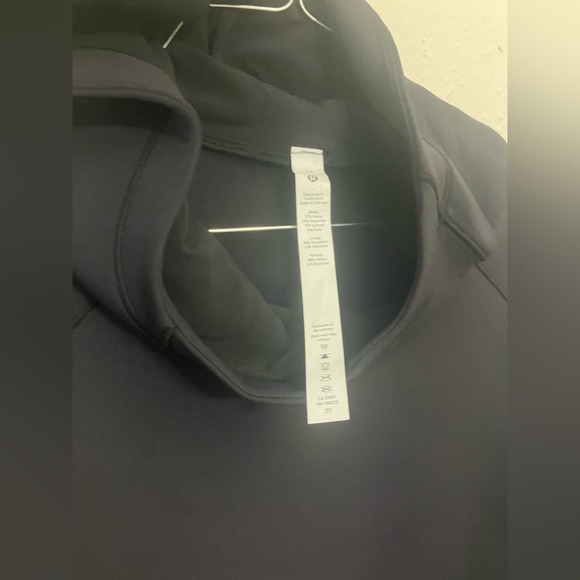 lululemon athletica Gray Jacket - Picture 3 of 10